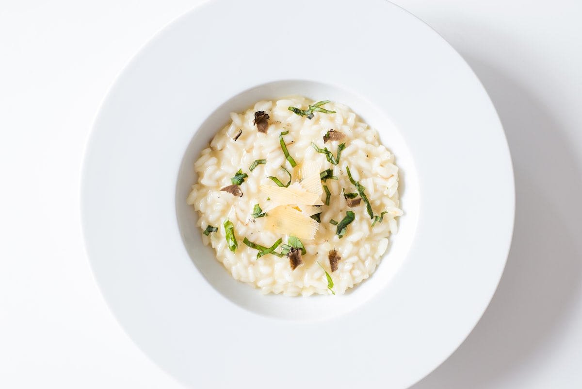 Risotto alla milanese: la ricetta perfetta con zafferano