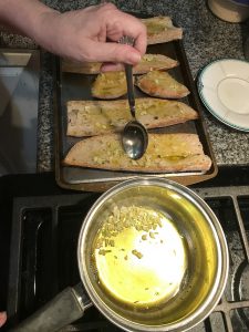 olive oil bread (foto: Infrogmation of New Orleans / CC BY-SA 2.0, Wikimedia Commons)