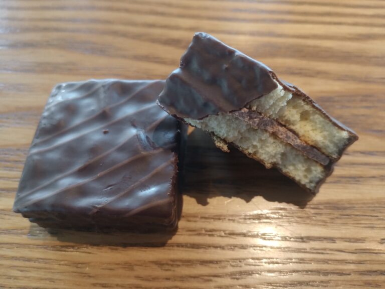Nella torta di nocciole decide la tostatura, non la farina